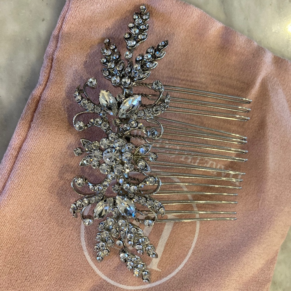 Dareth Colburn Silver & Crystal Bridal Comb